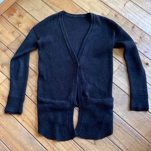 Lululemon Cardigan - 100% cotton - size 6